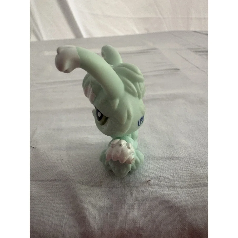 Littlest Pet Shop LPS G7 #412 Angora Rabbit Heart Punk & Pastel Wave/Series 5